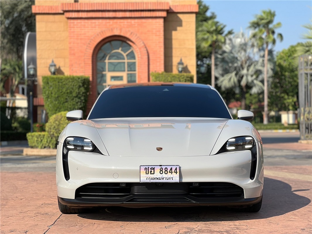 PORSCHE