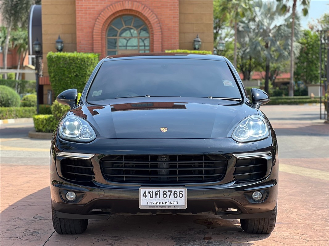 PORSCHE