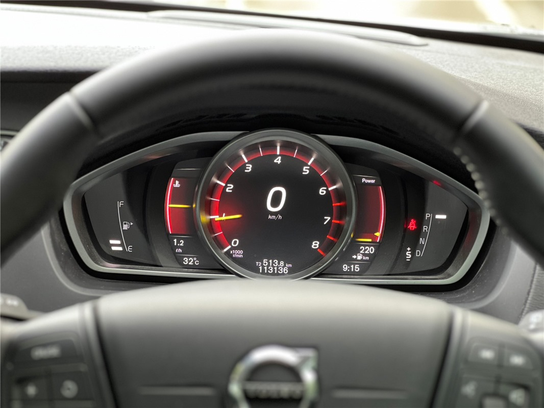 VOLVO
